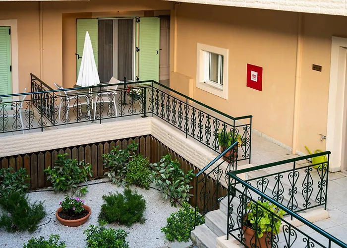 Aparthotel Konstantinos & 2 3*