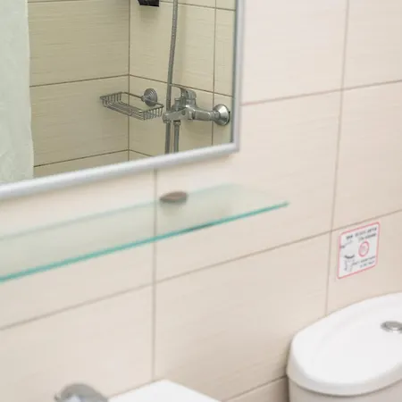 Konstantinos & 2 Nydri (Lefkada)