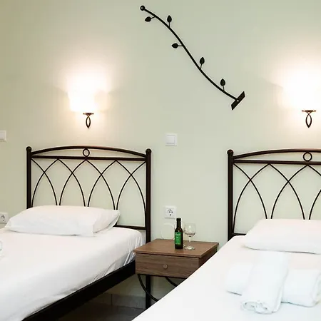 Apart Otel Konstantinos & 2 3*