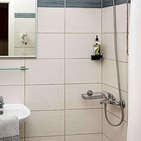 Apart Otel Konstantinos & 2