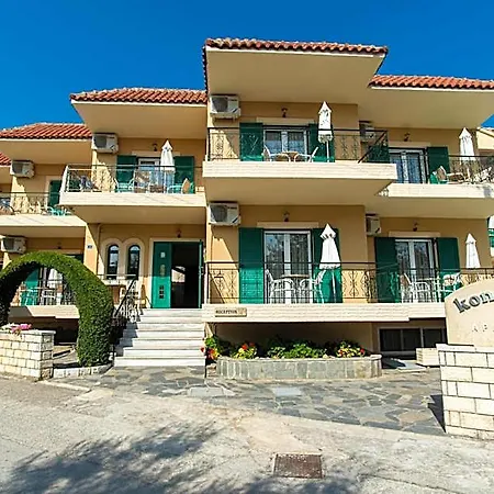 Konstantinos & 2 3* Nydri (Lefkada)